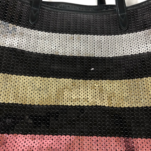 VS Stripe Sequin Tote Bag - Picture 7 of 7